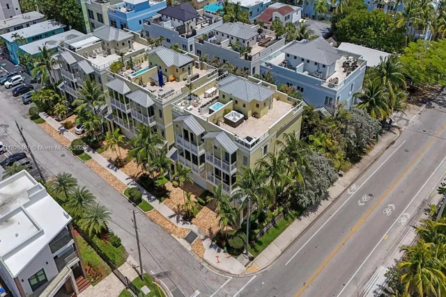 $2,390,000 | 346 Elm Street, Unit A10, Hollywood, FL 33019