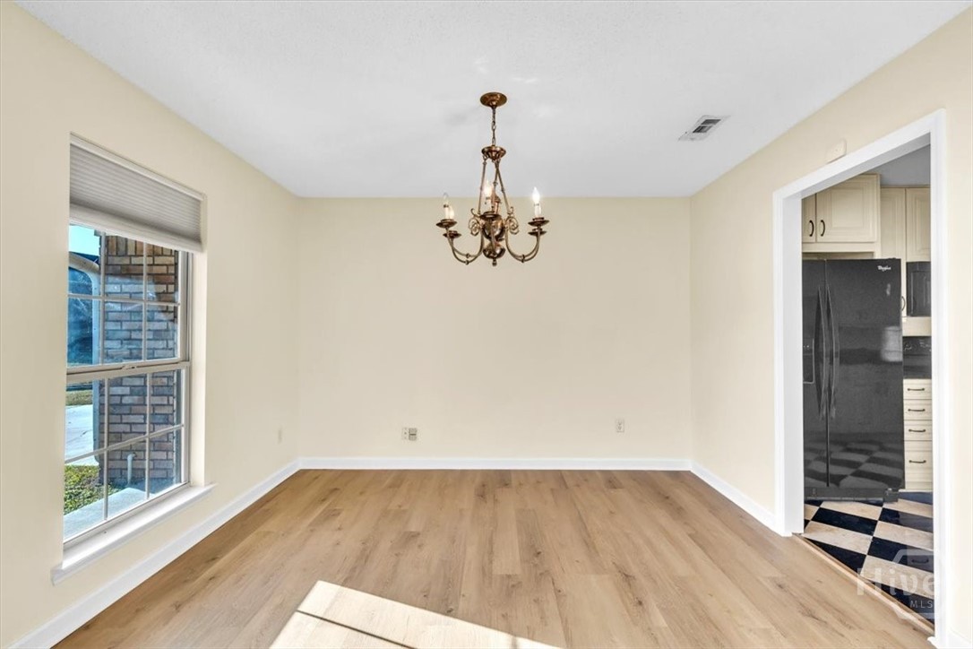 90 Charleston Court Midway, GA 31320 - Photo 4 of 25