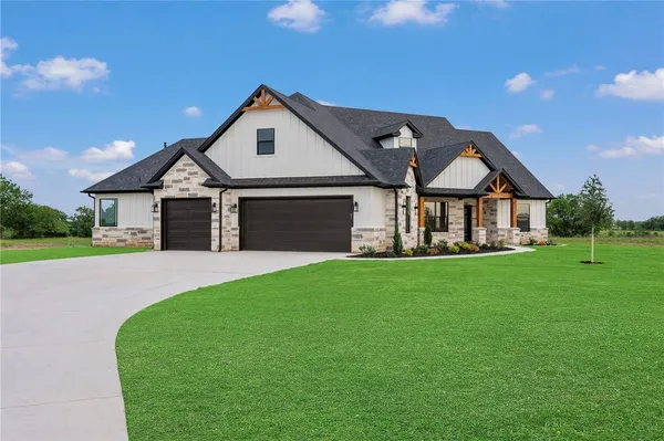 $859,900 | 4602 Wesson Drive, Bryan, TX 77808