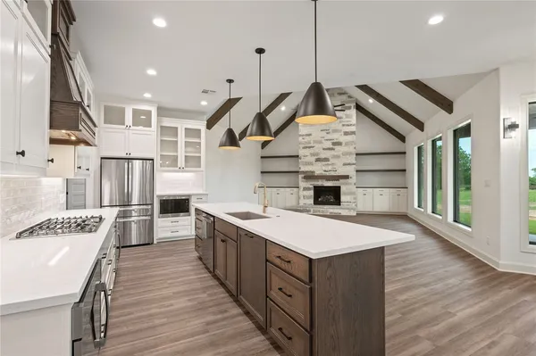 $859,900 | 4602 Wesson Drive, Bryan, TX 77808