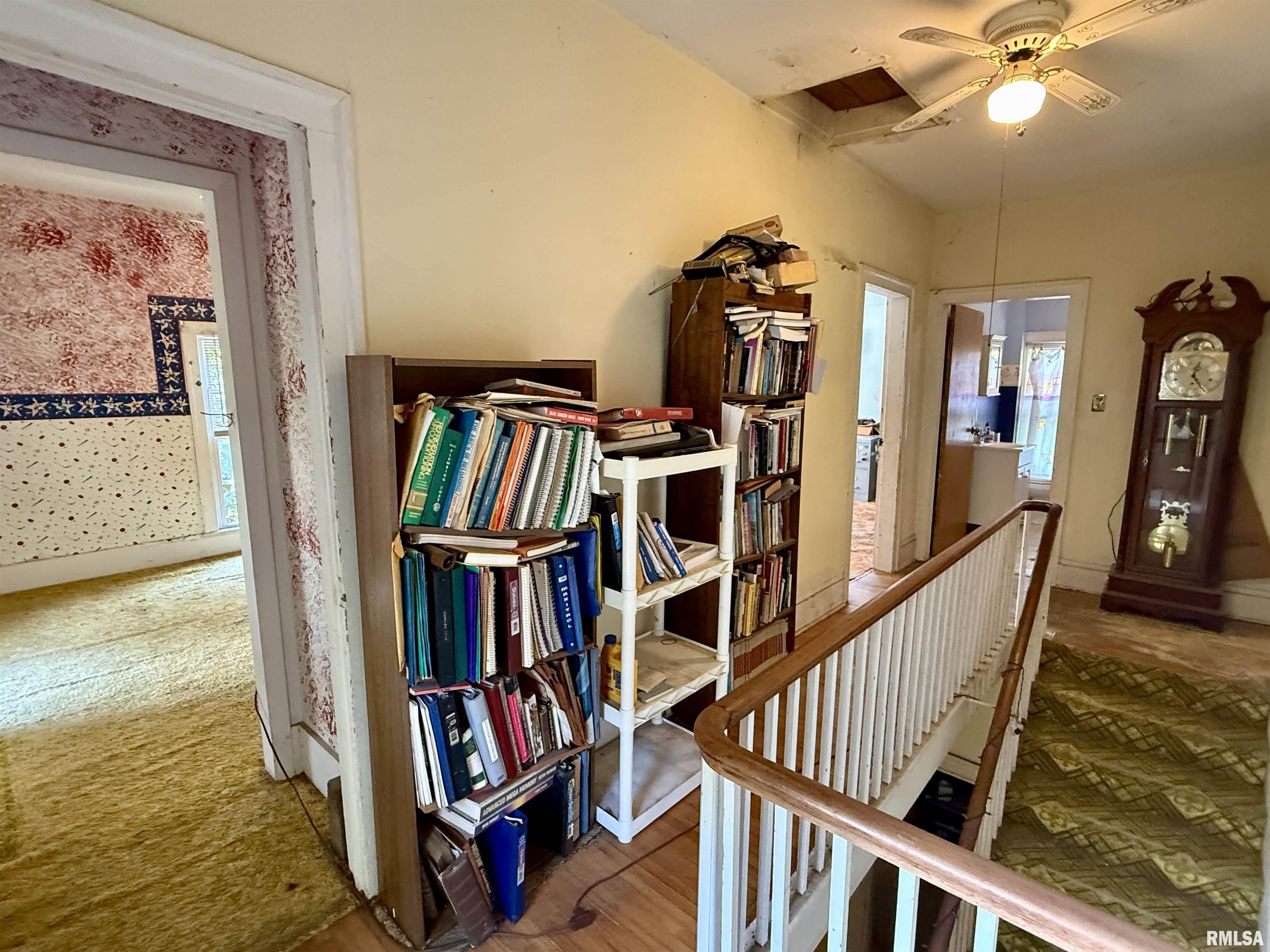 215 West Pine Street Oneida, IL 61467 - Photo 15 of 32 Gallery Image 15