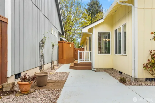 $435,000 | 6036 Stanwick Lane Southeast, Olympia, WA 98513