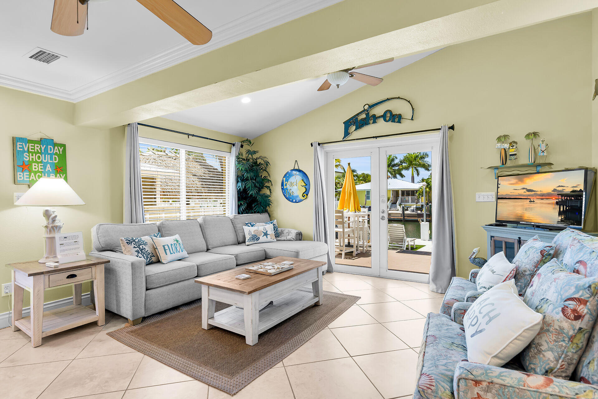 261 3rd Street Key Colony Beach, FL 33051 - Photo 13 of 44 66652