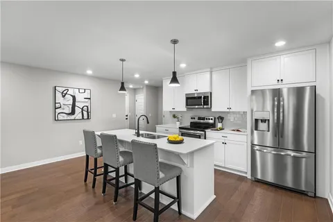 $359,000 | 8808 Southwest 9th Street, Blue Springs, MO 64064