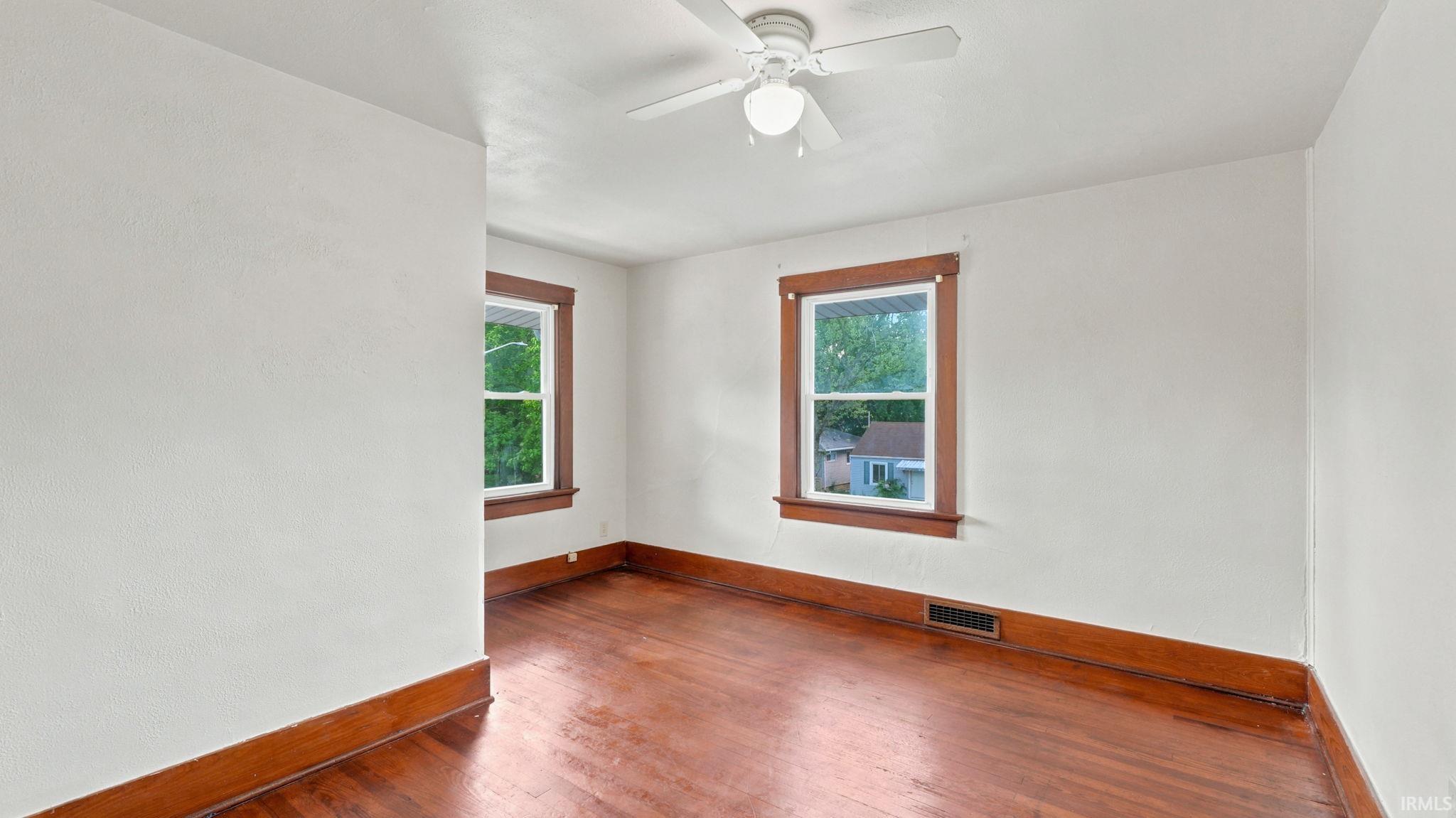 1718 Spring Street Fort Wayne, IN 46808 - Photo 27 of 31