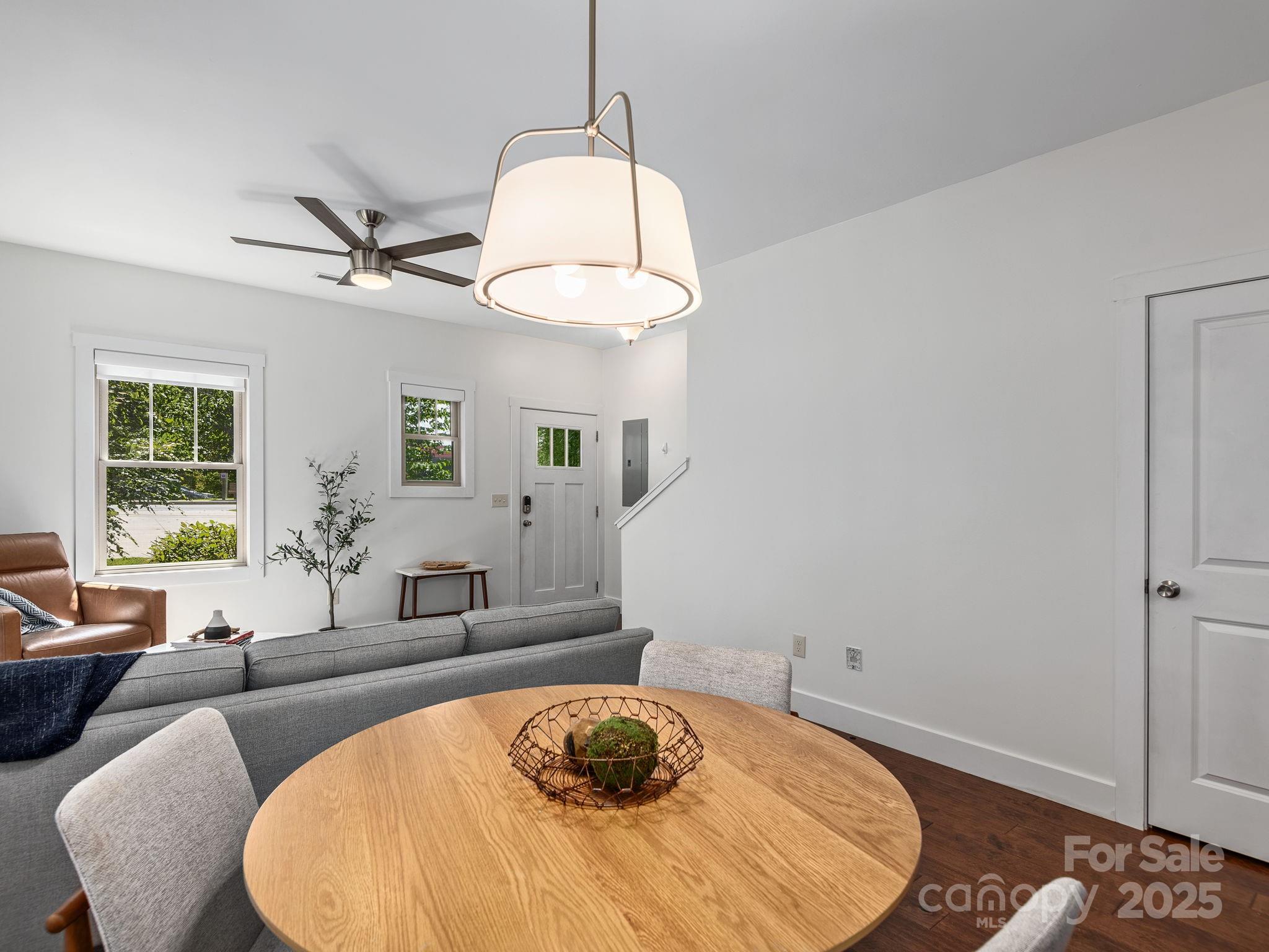 748 Fairview Road Asheville, NC 28803 - Photo 4 of 22 Gallery Image 4