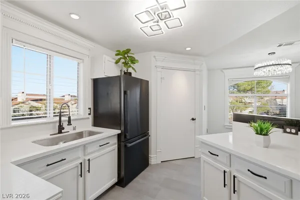 $259,000 | 698 South Racetrack Road, Unit 724, Henderson, NV 89015