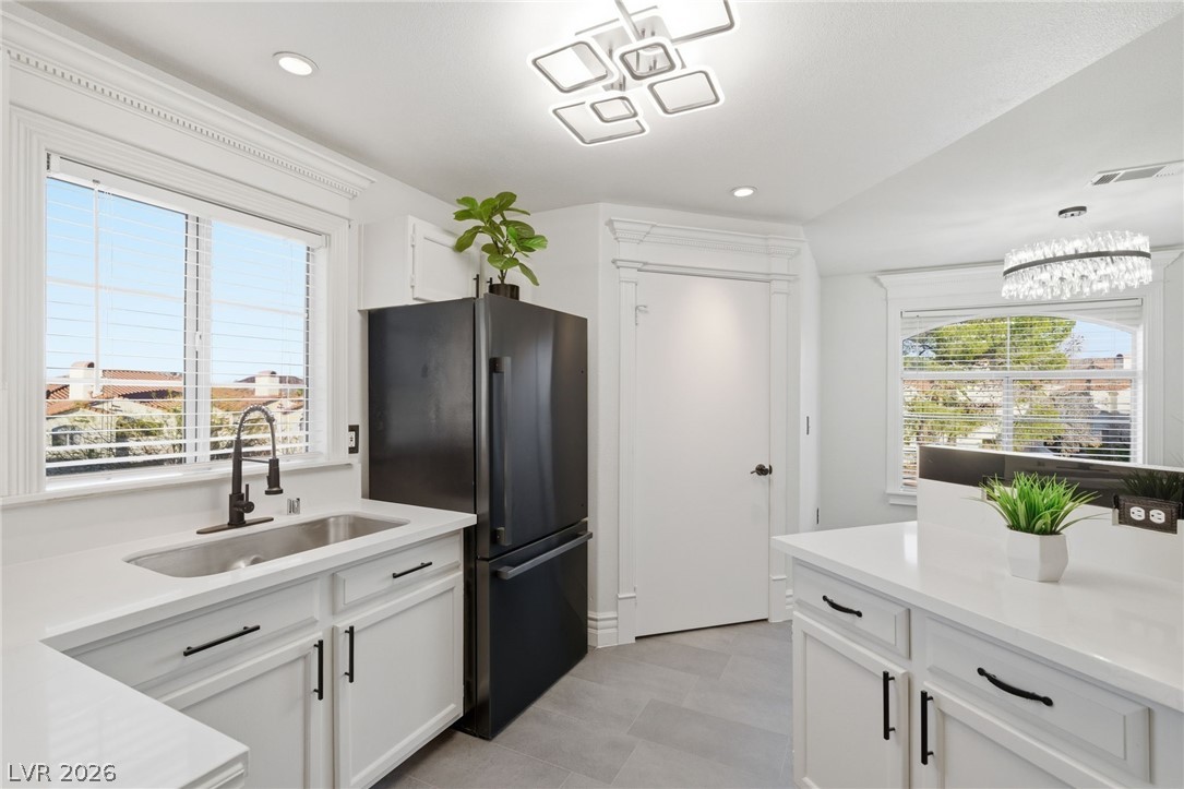 698 South Racetrack Road, Unit 724 Henderson, NV 89015 - Photo 11 of 37