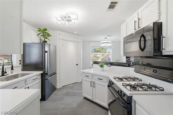 $259,000 | 698 South Racetrack Road, Unit 724, Henderson, NV 89015