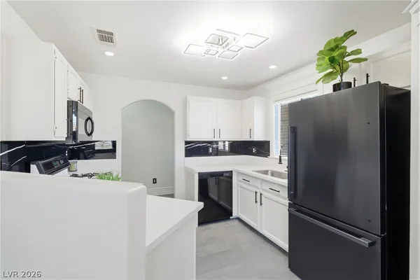 $259,000 | 698 South Racetrack Road, Unit 724, Henderson, NV 89015