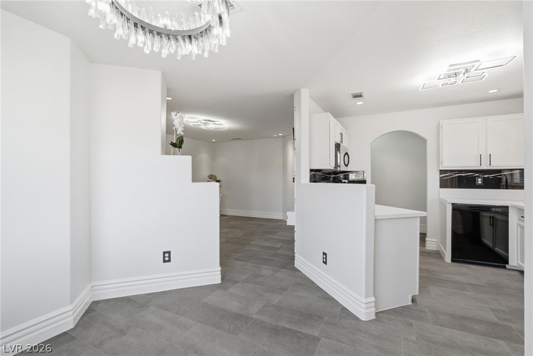 698 South Racetrack Road, Unit 724 Henderson, NV 89015 - Photo 18 of 37