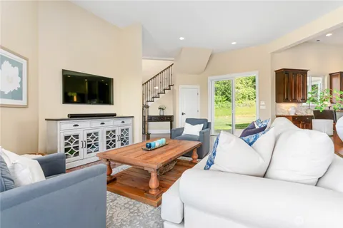 $2,575,000 | 1880 Vineyard Place, Bellingham, WA 98226