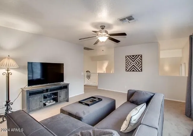 $4,900 | 16848 South 13th Place, Phoenix, AZ 85048