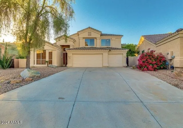 $4,900 | 16848 South 13th Place, Phoenix, AZ 85048