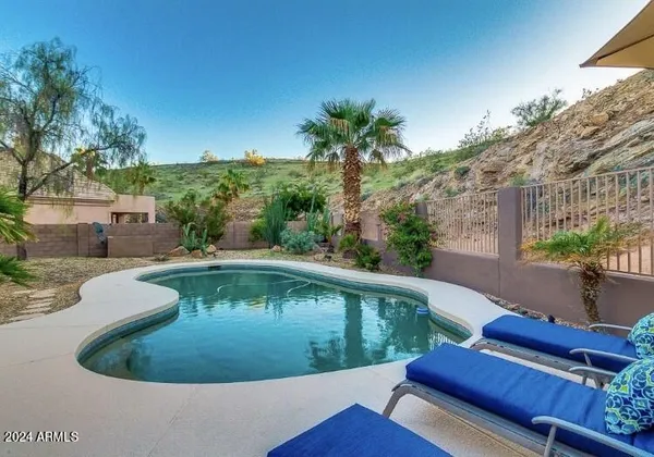 $4,900 | 16848 South 13th Place, Phoenix, AZ 85048