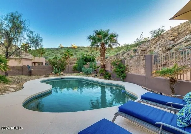 $4,900 | 16848 South 13th Place, Phoenix, AZ 85048