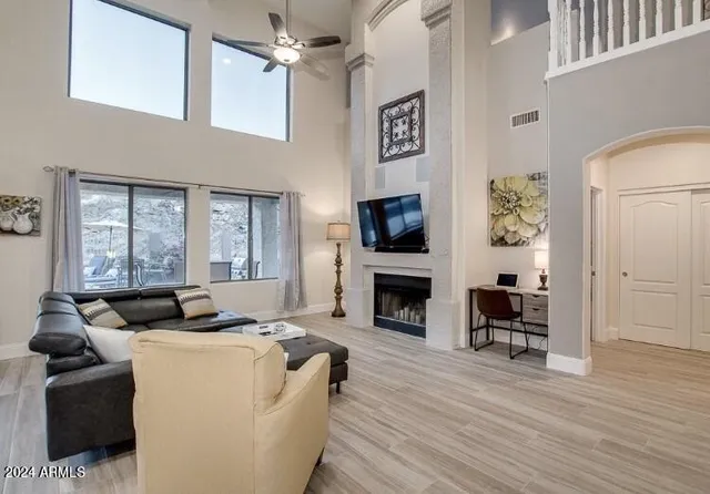 $4,900 | 16848 South 13th Place, Phoenix, AZ 85048