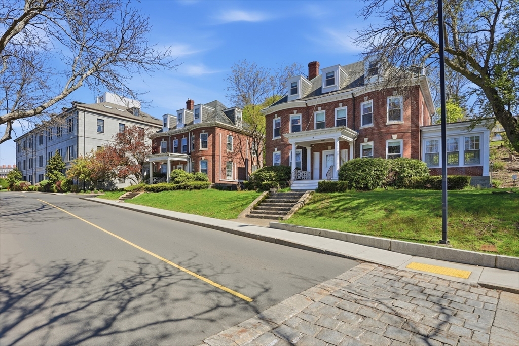 70 Commandants Way, Unit 70 Chelsea, MA 02150 - Photo 30 of 36