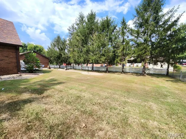 $339,900 | 207 West Moro Drive, Moro, IL 62067