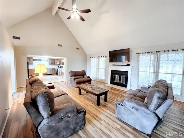 $339,900 | 207 West Moro Drive, Moro, IL 62067