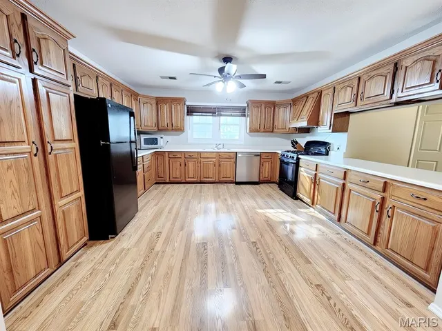 $339,900 | 207 West Moro Drive, Moro, IL 62067