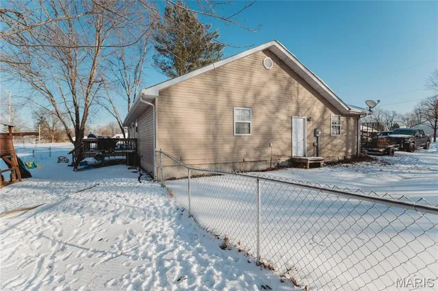 $227,000 | 806 South Tebbets Avenue, Belle, MO 65013