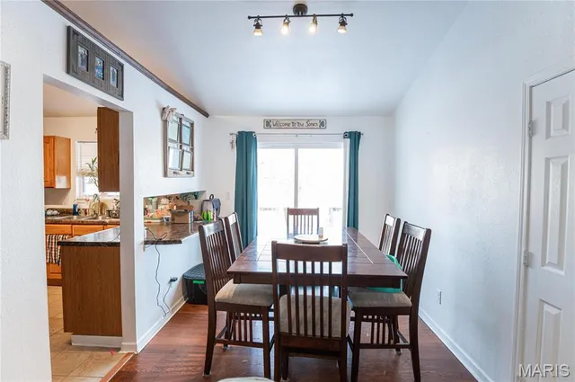 $227,000 | 806 South Tebbets Avenue, Belle, MO 65013