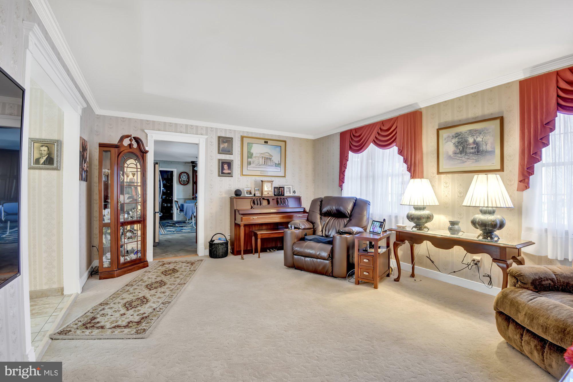 1222 Walker Road Freeland, MD 21053 - Photo 14 of 44 Family Room