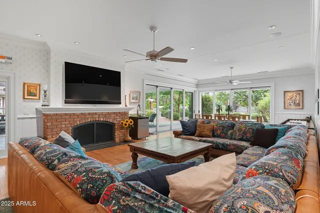 $3,349,000 | 1001 East Caroline Lane, Tempe, AZ 85284