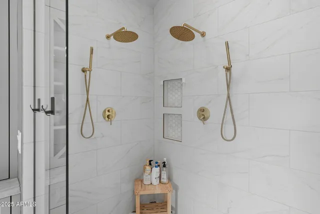 $3,349,000 | 1001 East Caroline Lane, Tempe, AZ 85284