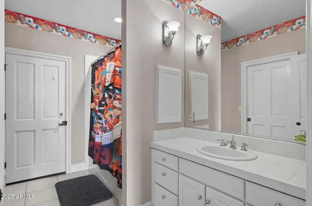 $3,349,000 | 1001 East Caroline Lane, Tempe, AZ 85284