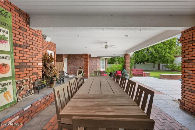 $3,349,000 | 1001 East Caroline Lane, Tempe, AZ 85284