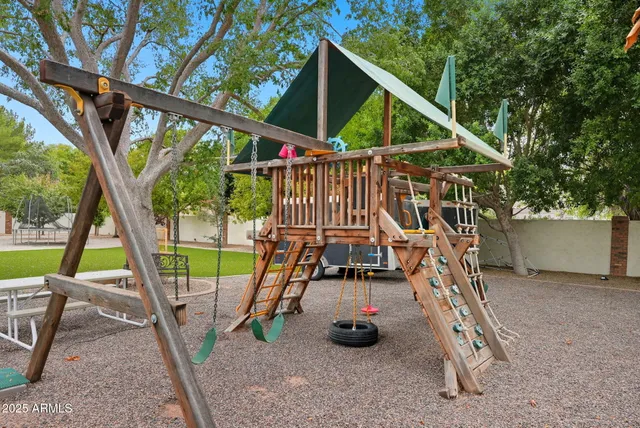 $3,349,000 | 1001 East Caroline Lane, Tempe, AZ 85284