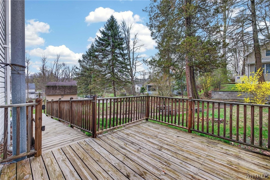 8586 Lake Shore Road Evans, NY 14006 - Photo 5 of 50