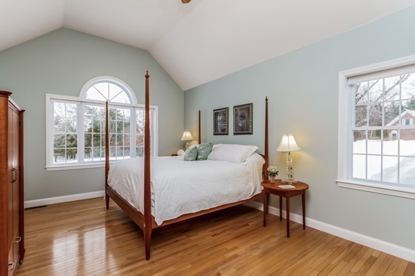 7 Jamie Road Dunstable, MA 01827 - Photo 15 of 30 Gallery Image 15