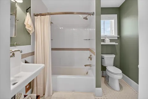$895,000 | 4912 St Annes Drive, Middleton, WI 53597