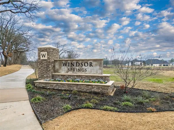 $410,000 | 1021 Willow Point, Oak Point, TX 75068
