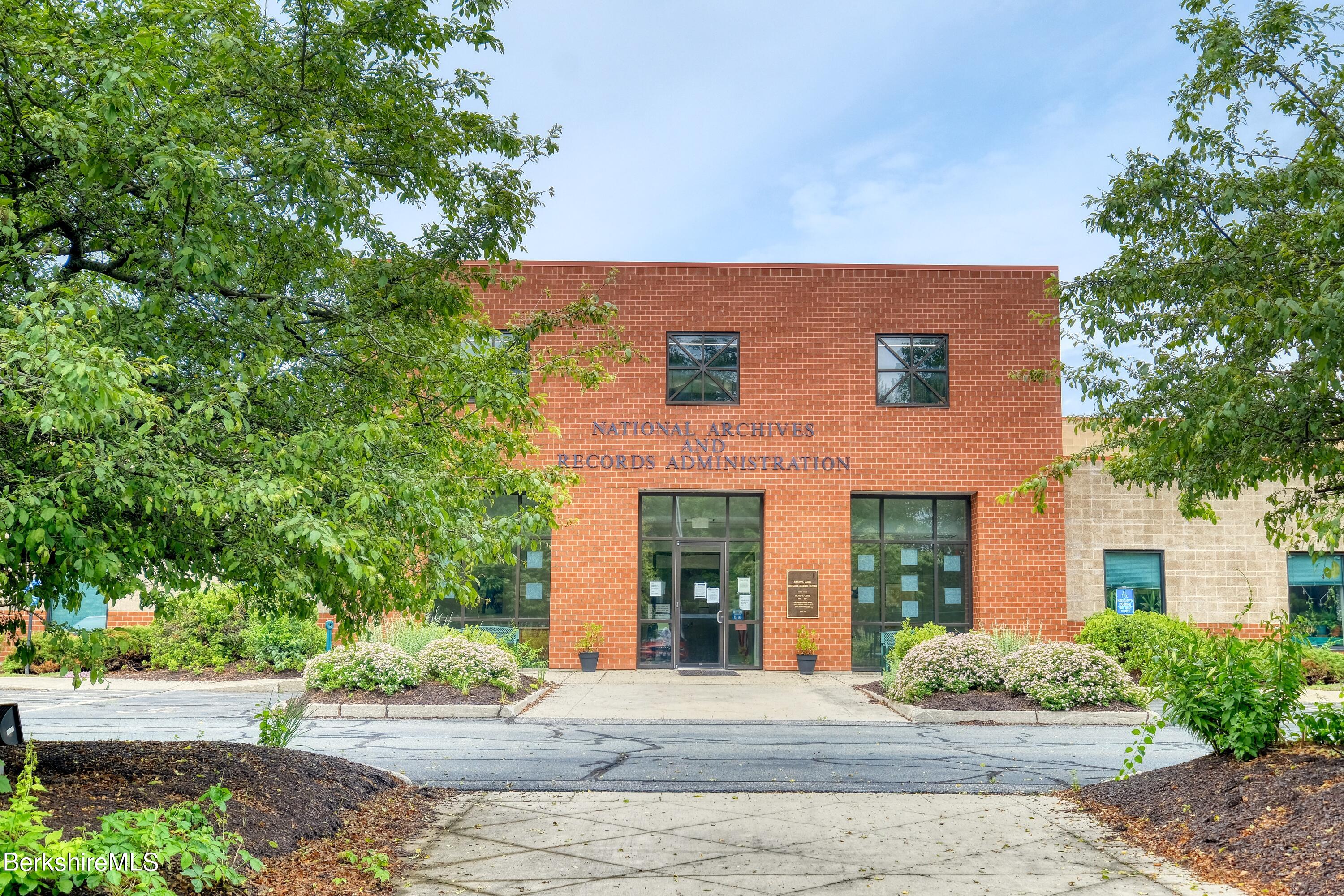 10 Conte Drive Pittsfield, MA 01201 - Photo 11 of 11 DSCF7772