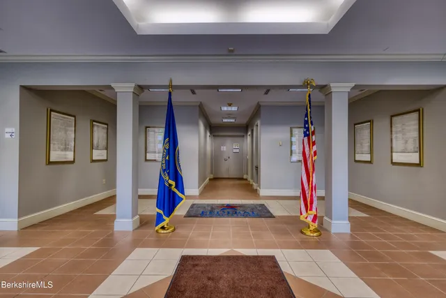 $15 | 10 Conte Drive, Pittsfield, MA 01201