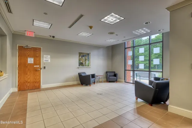 $15 | 10 Conte Drive, Pittsfield, MA 01201