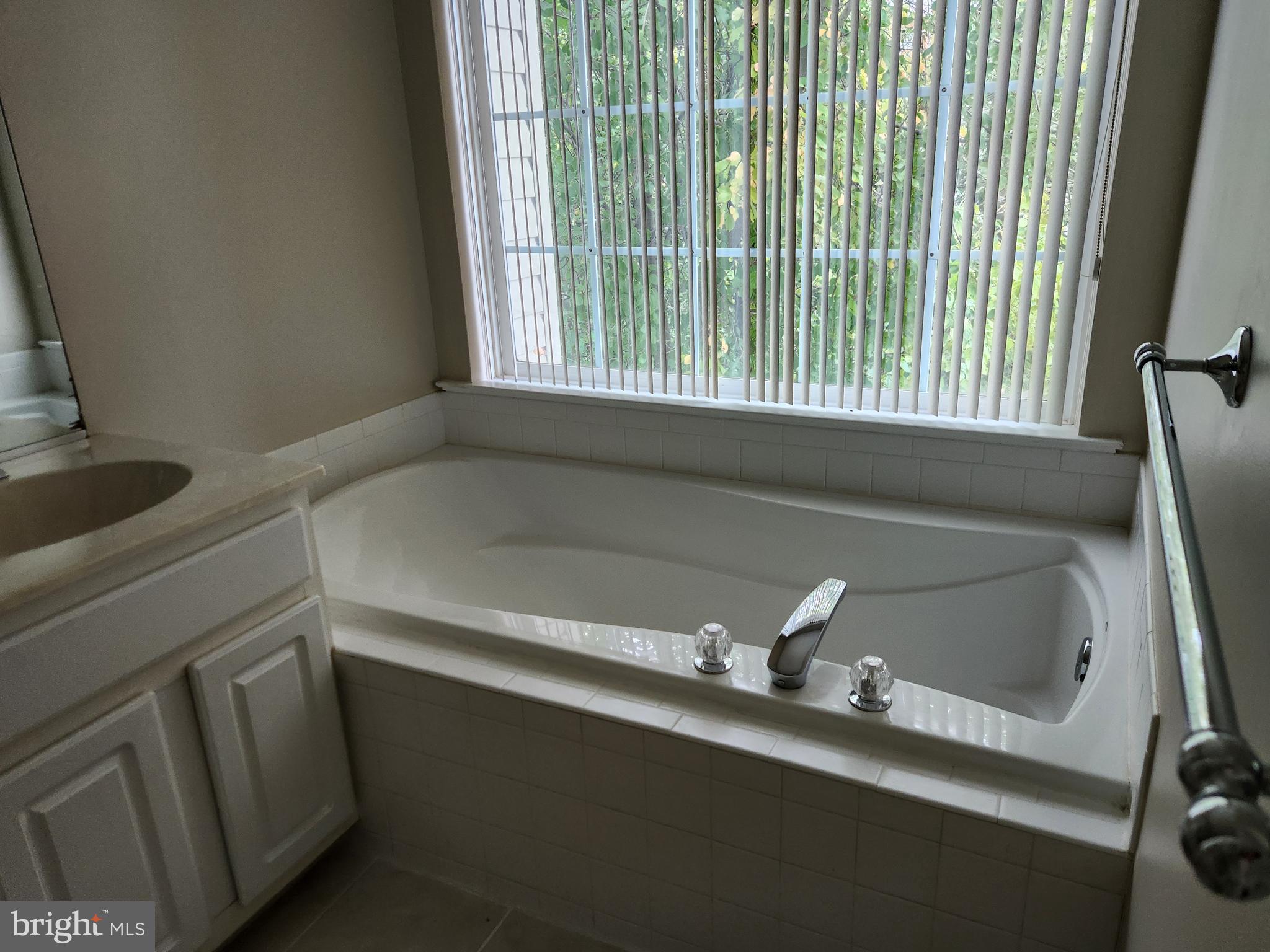 5 Weatherly Road Delran, NJ 08075 - Photo 26 of 32 Gallery Image 26