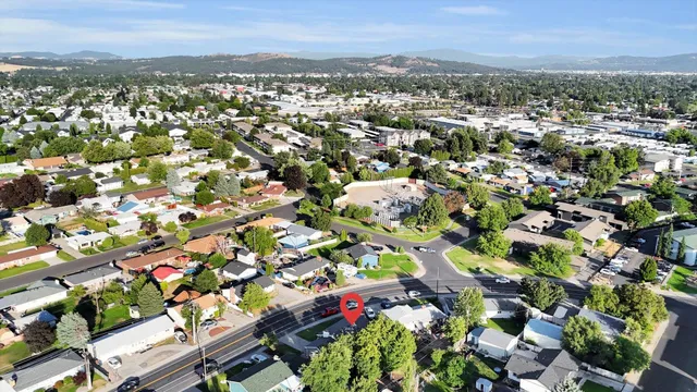 $420,000 | 6817 North Standard Street, Spokane, WA 99208