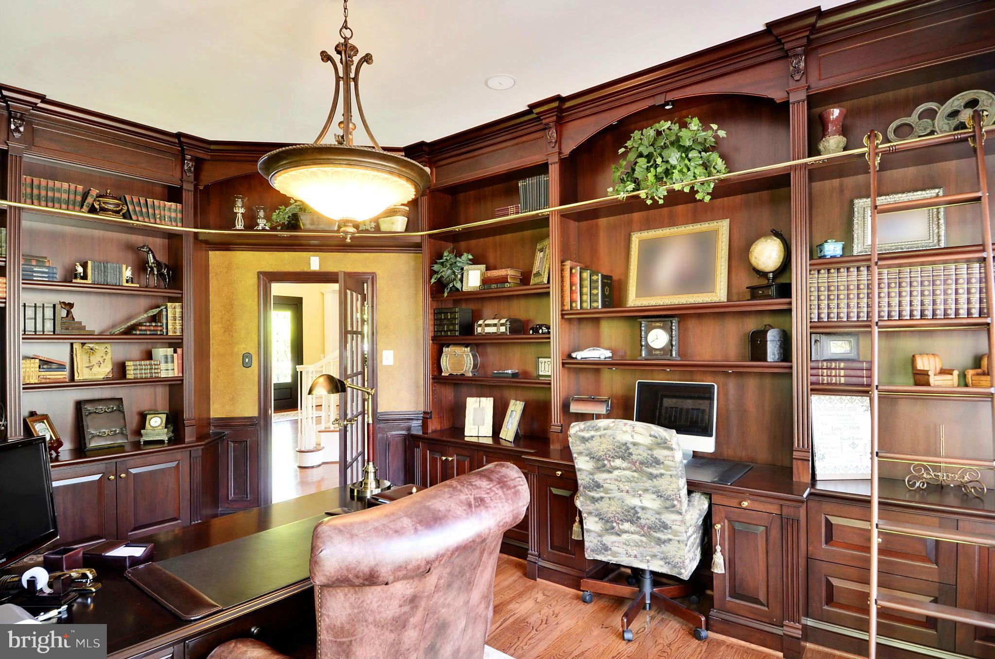 11520 Front Field Lane Potomac, MD 20854 - Photo 13 of 30 Interior (General)