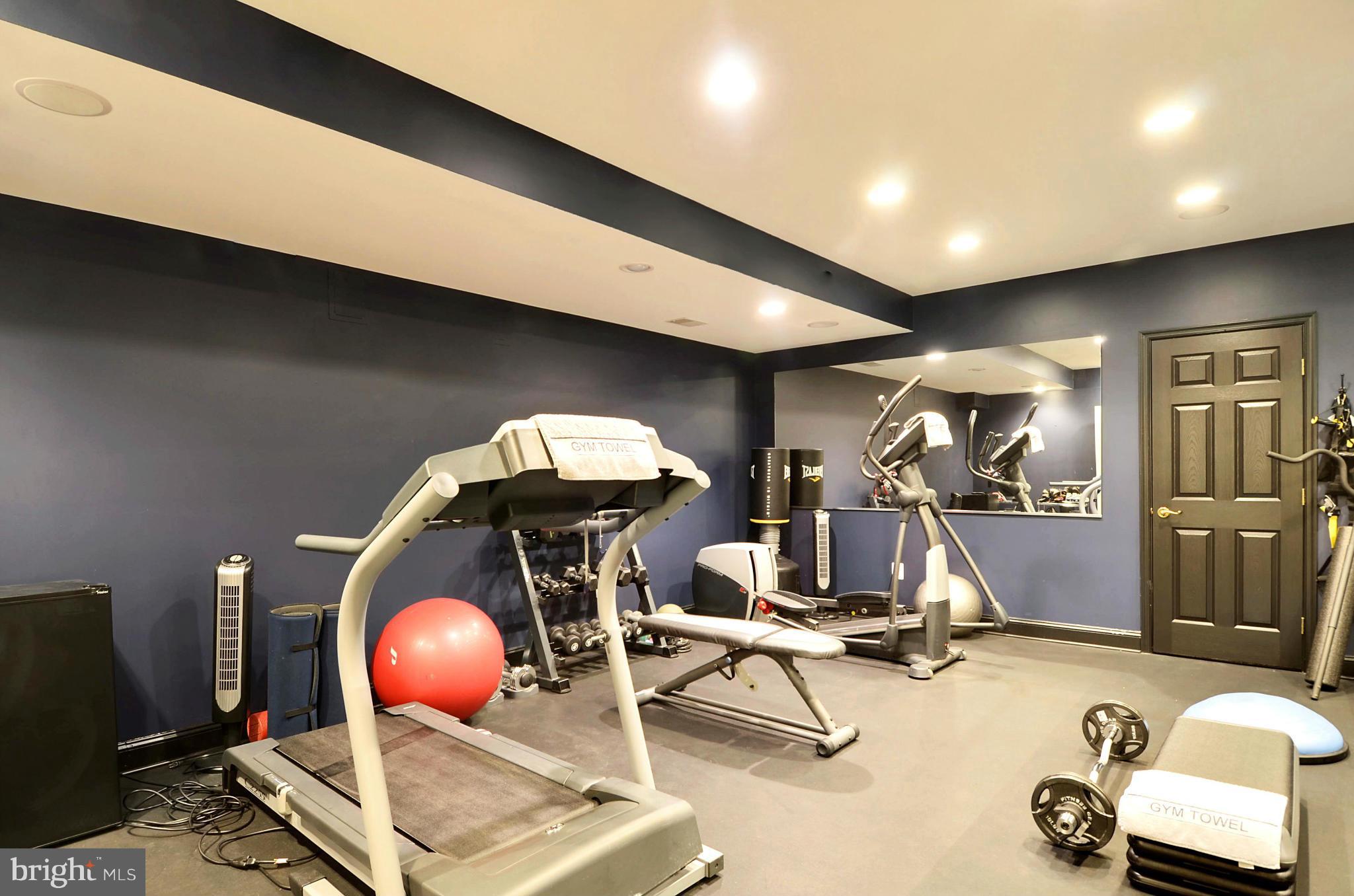 11520 Front Field Lane Potomac, MD 20854 - Photo 27 of 30 Interior (General)