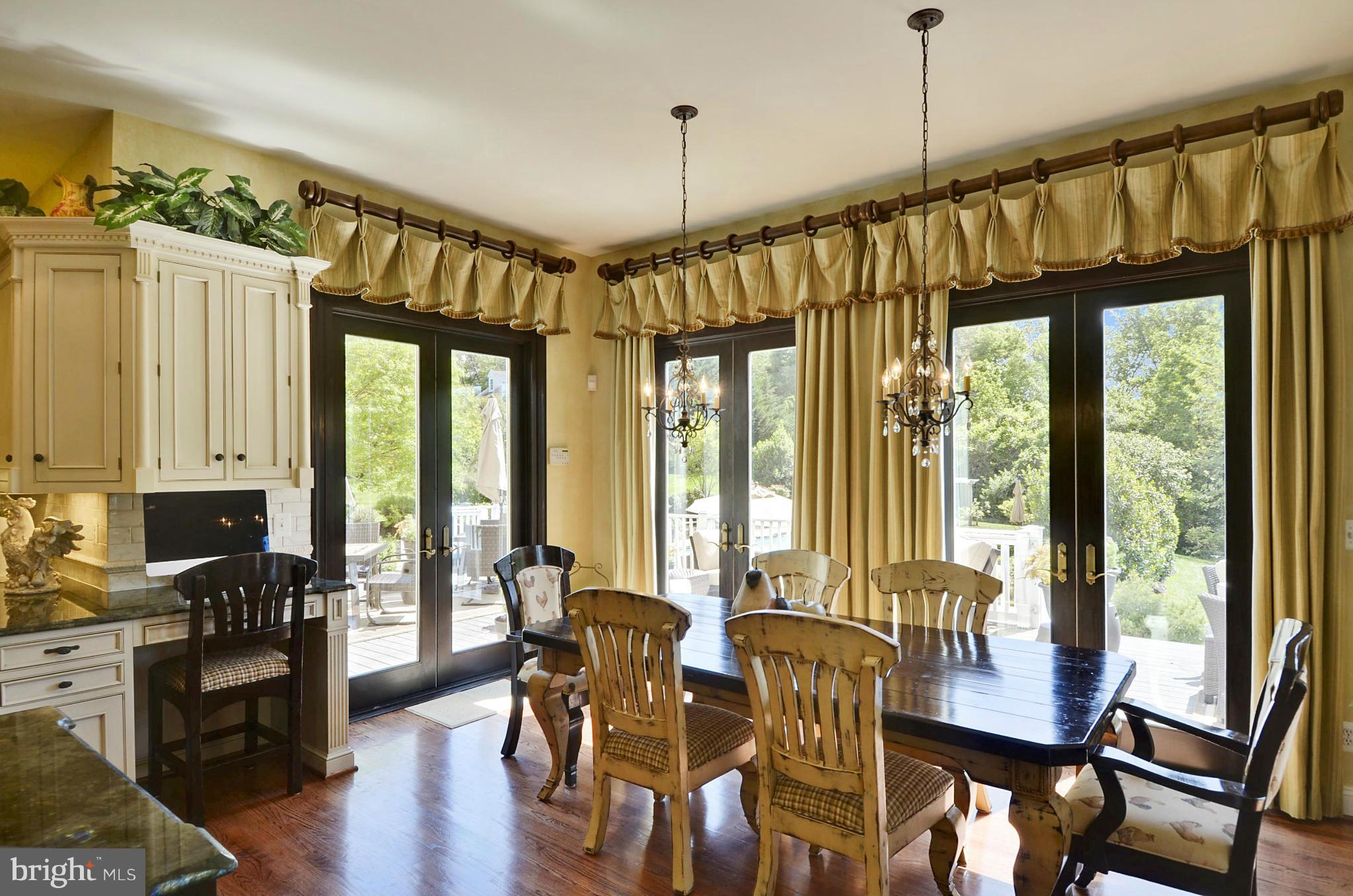 11520 Front Field Lane Potomac, MD 20854 - Photo 6 of 30 Kitchen