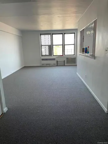 $1,700 | 149-43 35th Avenue, Unit 3I | Murray Hill - Flushing