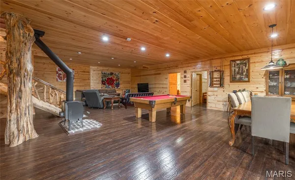$785,000 | 19176 Hwy CC, Licking, MO 65542