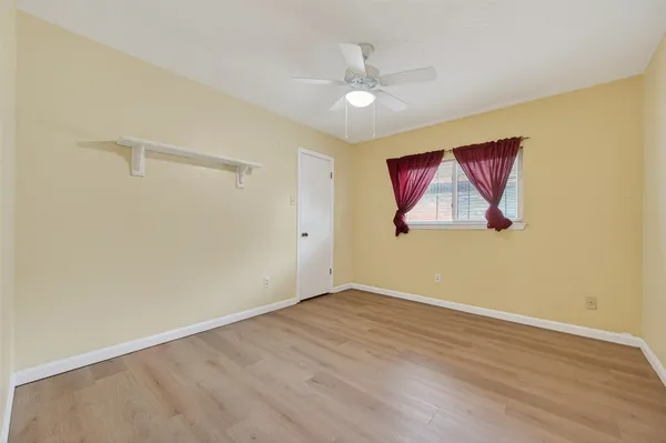 $265,000 | 21315 Meadowhill Drive, Spring, TX 77388