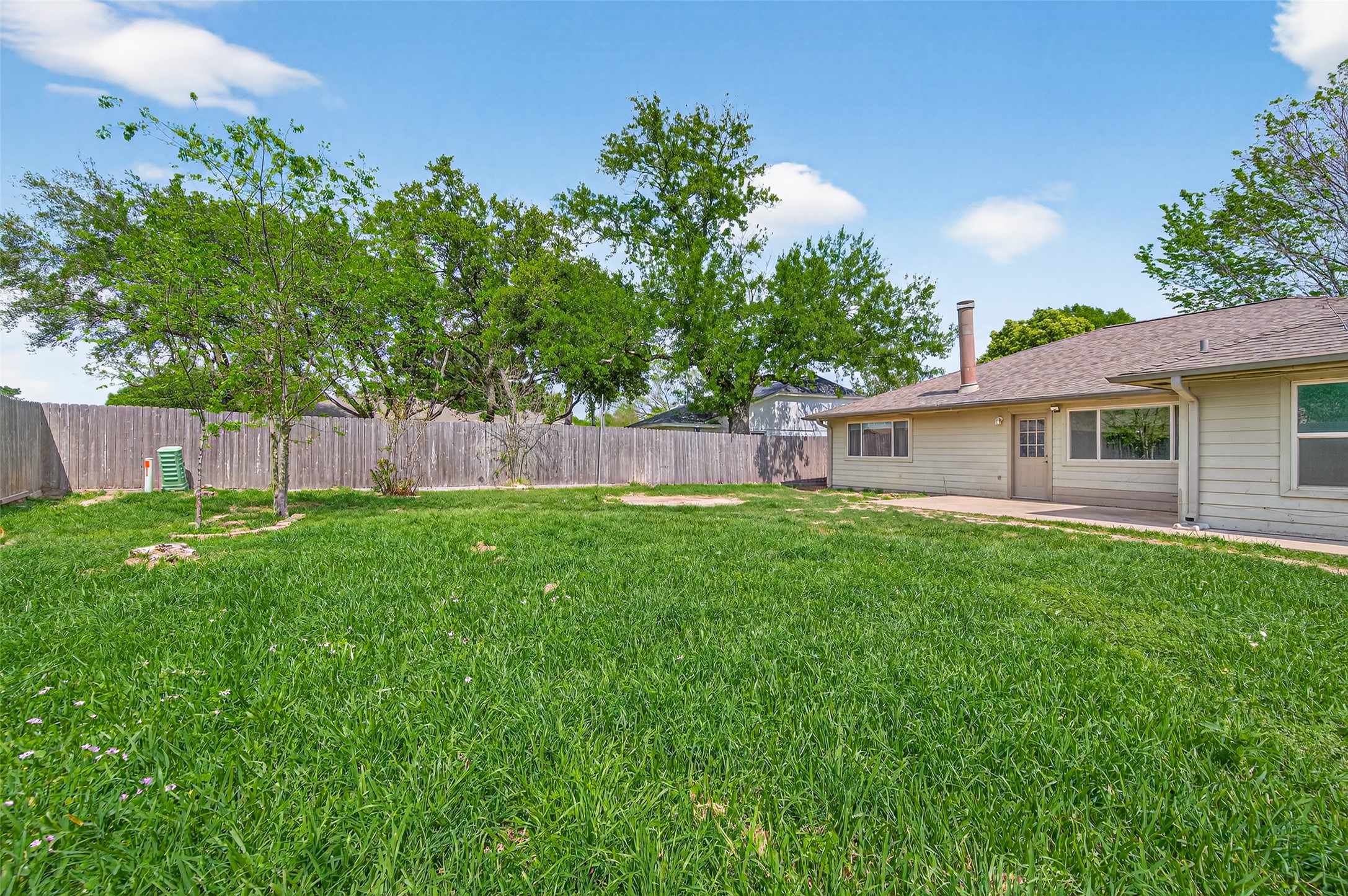 21315 Meadowhill Drive Spring, TX 77388 - Photo 29 of 31 a view of a house with a backyard