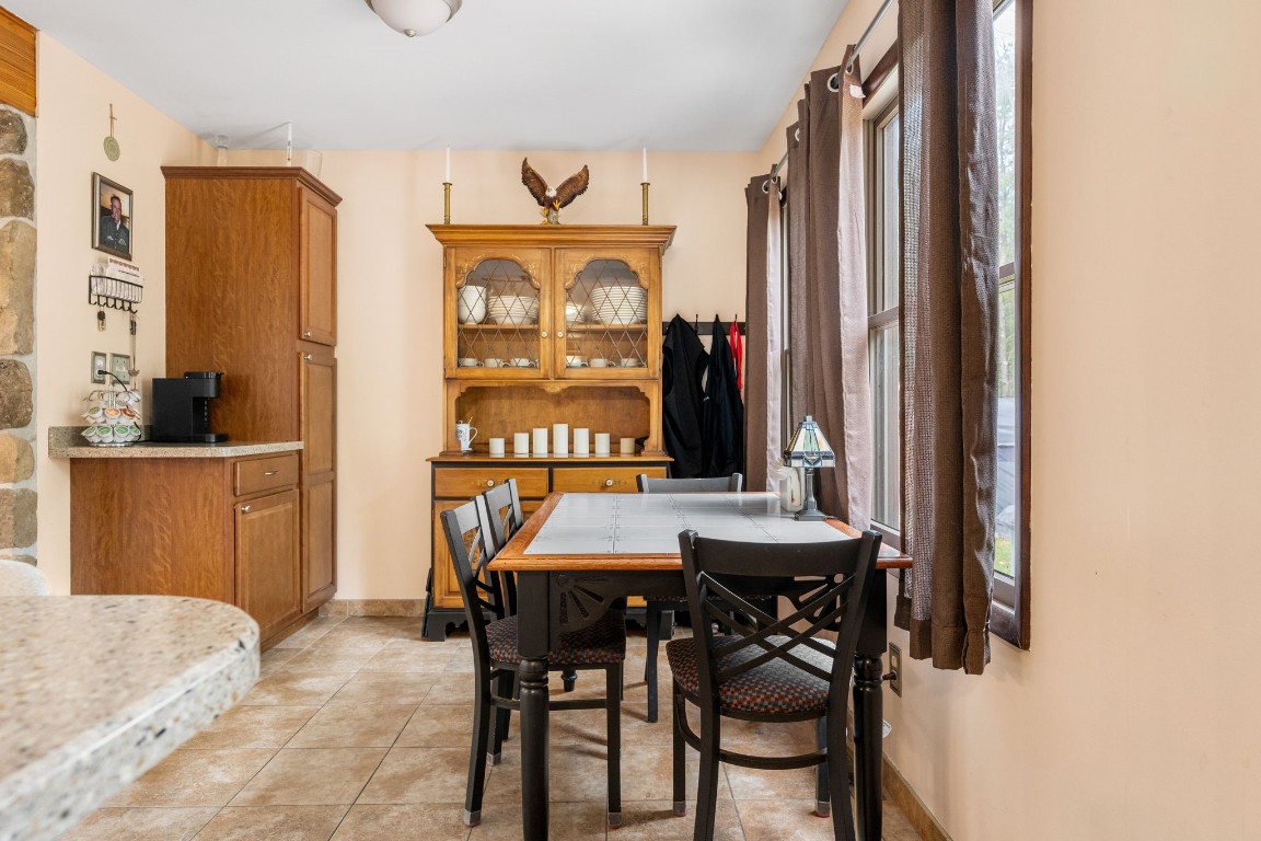 4245 Murphy Road Binghamton, NY 13903 - Photo 17 of 41